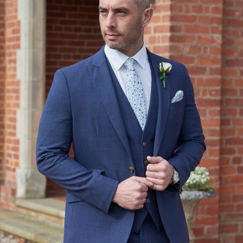 Peter Posh Hadley suit